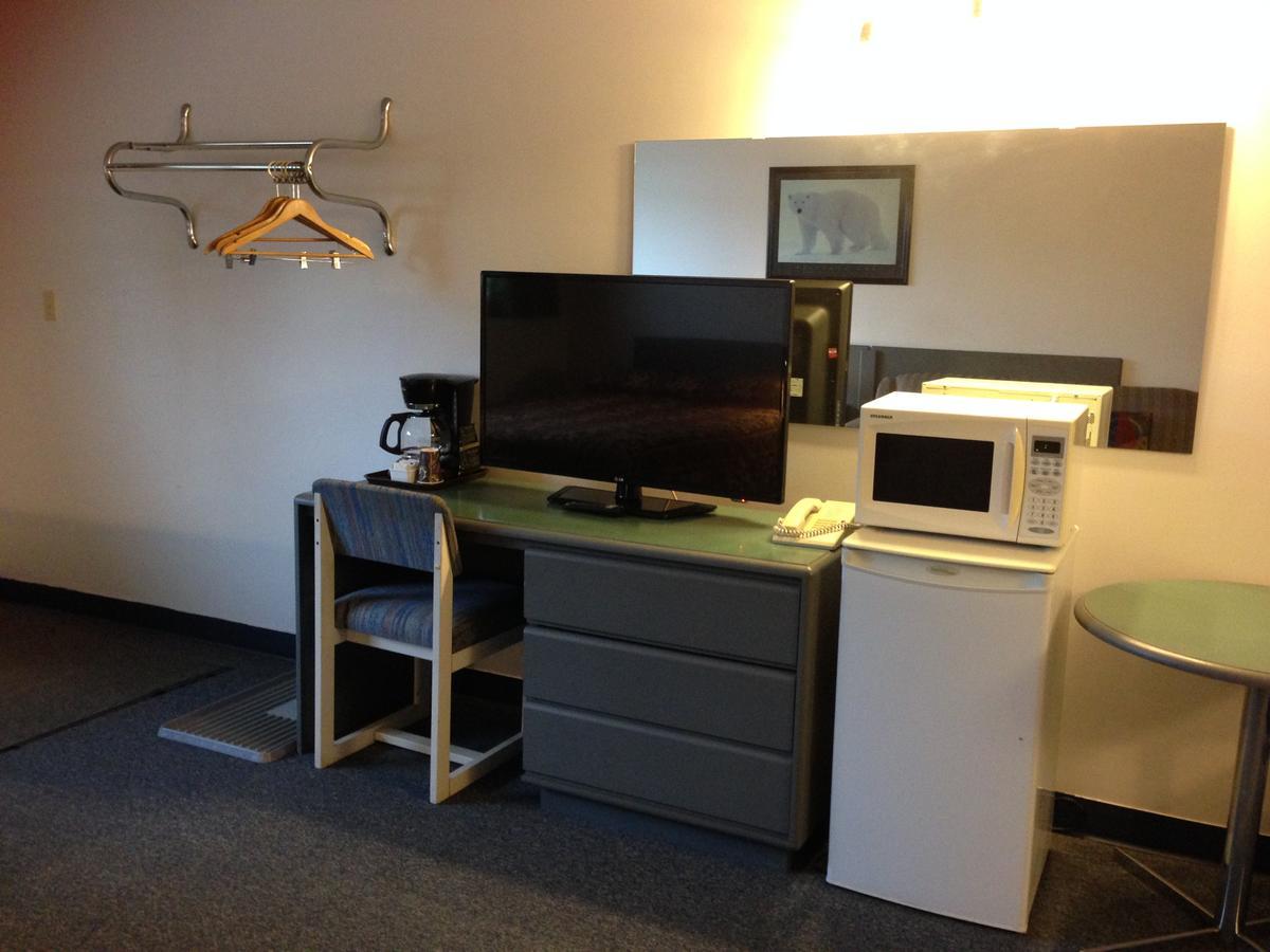 Plains Motor Inn Stettler Luaran gambar