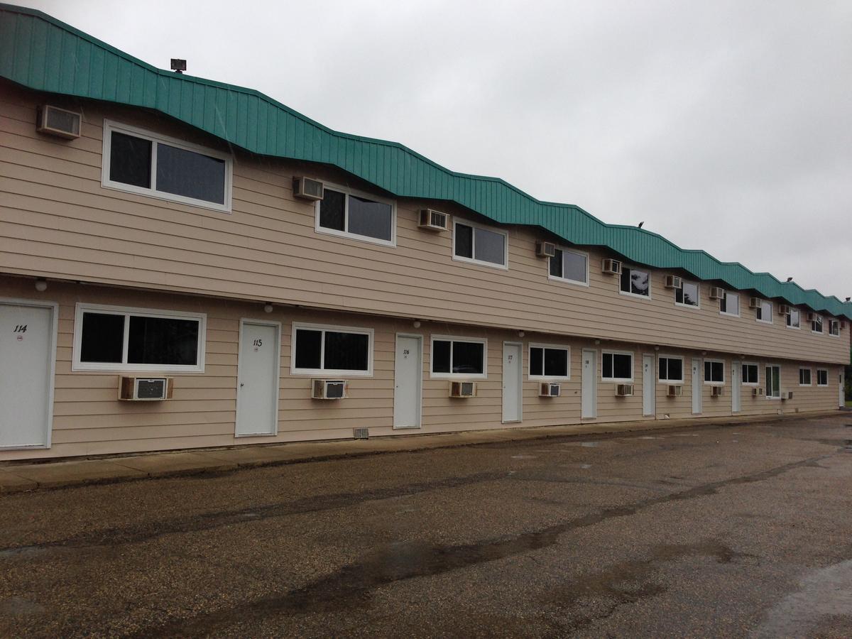 Plains Motor Inn Stettler Luaran gambar